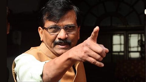 उठ मराठ्या ऊठ! शिवाजी महाराजांच्या पुतळ्याच्या अवमानाप्रकरणी राऊतांचा भाजपवर हल्ला