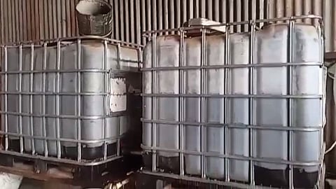 अकोल्यात डिझेलचा काळाबाजार; लाखो रुपयांचे डिझेल जप्त