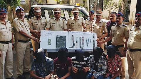 डोंबिवली: बँक कर्मचाऱ्याला लुटणारे 5 लुटारू गजाआड; रामनगर पोलिसांची धडक कारवाई