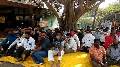 औरंगाबाद : 201 एसटी कर्मचाऱ्यांचे जिल्हाधिकार्यांना स्वेच्छा मरणासाठी निवेदन