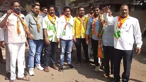 sangli bjp karykarta protest against mva government