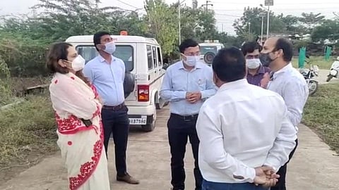 Collector manisha khatri