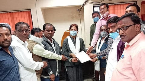 जालन्यात वाळू माफियांकडून महसूल विभागाच्या पथकावर हल्ला!