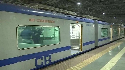 Local Train: हार्बर मार्गावर सीएसएमटी ते गोरेगाव दरम्यान एसी लोकल उपनगरीय सेवा सुरू