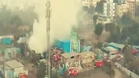 Pune Breaking: पुण्यात लाकडाच्या गोडाऊनला पहाटे भीषण आग; जीवितहानी नाही