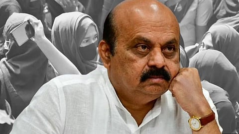 HIjab : 'जातीय सलोखा राखण्यास कर्नाटक सरकार अपयशी; कर्नाटकात राष्ट्रपती राजवट लागू करा'