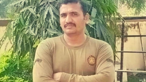 Gadchiroli Crime: राष्ट्रवादी आमदाराच्या सुरक्षा रक्षकाची डोक्यात गोळी झाडून आत्महत्या