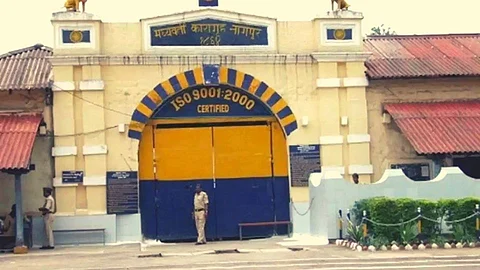 पुण्यातील कुख्यात गुंड गजा मारणे याची नागपूर कारागृहातून सुटका