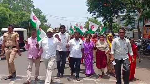 swabhimani shetkari sanghatana morcha in sangli