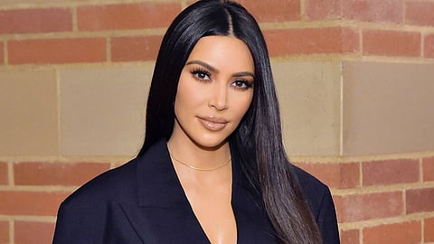 Kim Kardashian Mumbai Auto Rickshaw : अनंत अंबानींच्या लग्नाला आलेल्या पाहुणीचा अजब हट्ट; किम कार्दशियनच्या मागणीमुळे प्रशासनाची तारांबळ