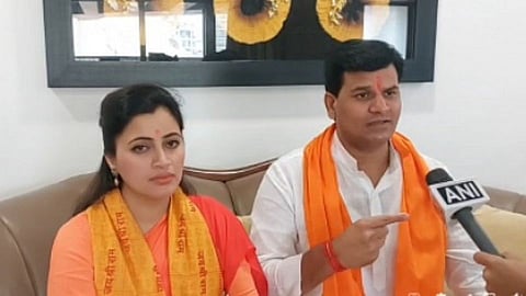 Ravi Rana- Navneet Rana