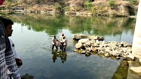 अहमदनगर : मुळा नदीपात्रात विद्यार्थिनीचा मृतदेह आढळल्याने खळबळ