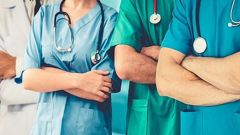 11 nurses got pregnant together in USA