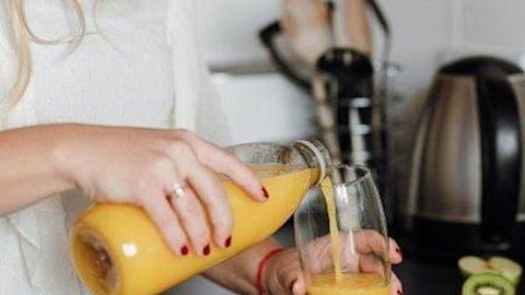 pregnancy tips, do not drink preservatives juice, Health tips