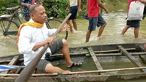 Parimal Suklabaidya, Assam Flood, Assam.
