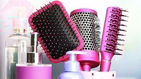 Hair tips in Marathi, hair care tips, How to choose brush for hair