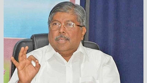 Chandrakant Patil News, Maharashtra Political Crisis News
