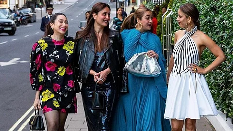 B-Towns glamorous lady Kareena Kapoor Karisma Kapoor Amrita Arora and Natasha Poonawala were seen having fun on the streets of London