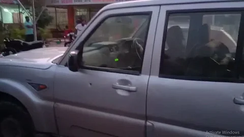 Robbery at pune-solapur highway