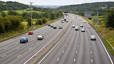Mumbai- Pune Express Way: वाहन चालकांनो सावधान! मुंबई- पुणे एक्स्प्रेस वेवर प्रवास करताना वेग मर्यादा पाळा, नाहीतर...