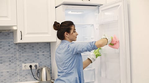 Fridge Cleaning Hacks