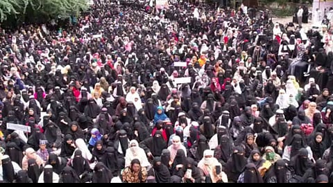 Bilkis Bano Case , Beed, Muslim Morcha