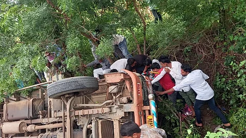 nanded, vegetables, truck
