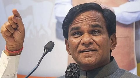 Raosaheb Danve | चव्हाण-फडणवीस
यांच्या भेटीवर रावसाहेब दानवे म्हणाले,'तेव्हा दोन खासदार...'