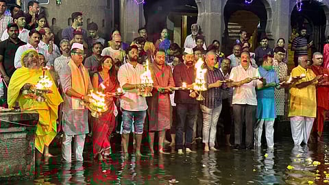 Godavari River Aarti