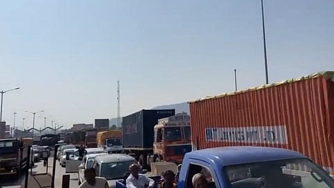 Pune Bangalore National Highway, Swabhimani Shetkari Sanghatana, Satara Pune Highway