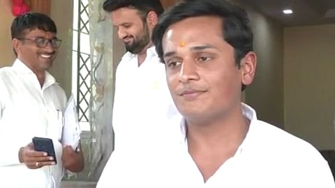 vishwaraj mahadik, solapur, bhima sahakari sugar factory, election 2022