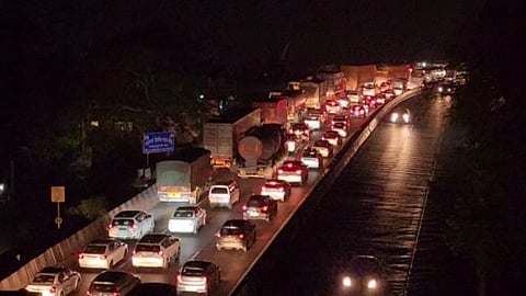 Mumbai Pune Express Way