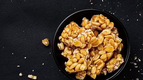 Makar Sankranti Murmura Chikki Recipe