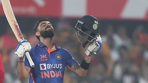 virat Kohali 73rd International Century