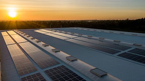 solar system , maval