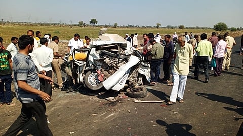 akola accident news