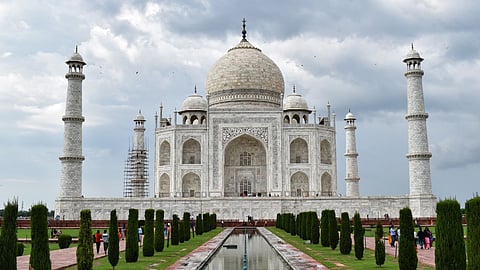 Taj mahal Travel Tips