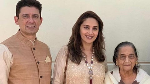 Madhuri Dixit And Snehlata Dixit Film