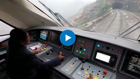 Surekha Yadav Vande Bharat Train Video