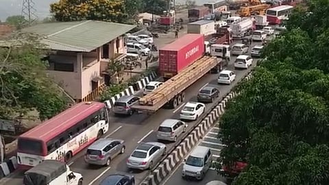 Mumbai Pune Highway News