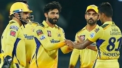 Ravindra jadeja best bowling sunrisers hyderabad set a target 135 runs against chennai super kings