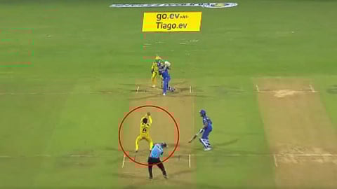 MI vs CSK, Ravindra Jadeja Catch Viral Video