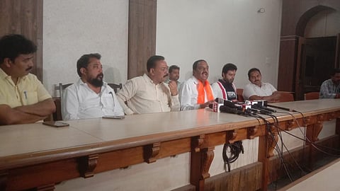 kolhapur, Kolhapur Market Committee Election, shivsena, uddhav thackeray, eknath shinde