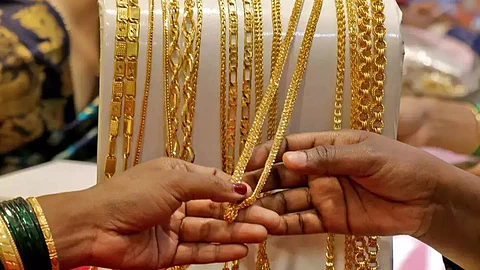 Gold-Silver Price Down