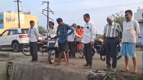 Akola Dabaki Road Bike Accident