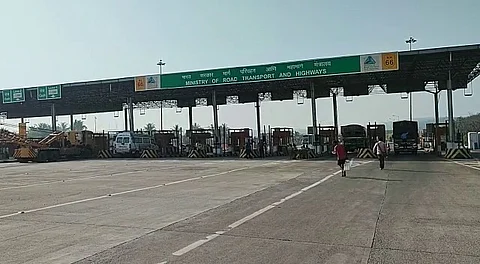 Mumbai-Goa Highway Toll: मुंबई-गोवा महामार्गावर आजपासून टोलवसुली; आधी रस्ता पूर्ण करा नंतर टोल घ्या, स्थानिकांची मागणी