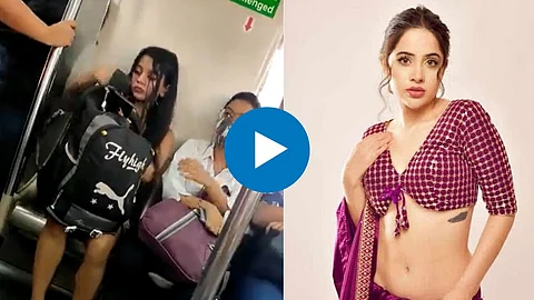 Delhi Metro Viral Girl