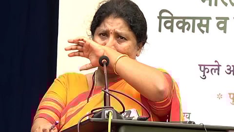 Sushma Andhare Cried
