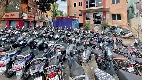 Complaint Against vehicle Loan Recovery Agent