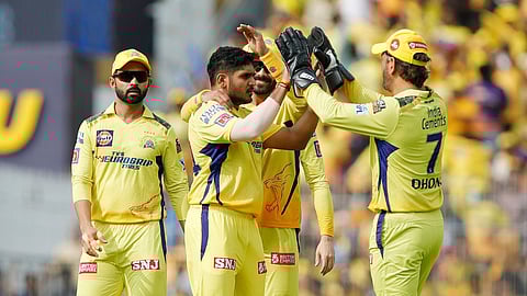 Chennai Super Kings Vs Mumbai Indians Match Updates